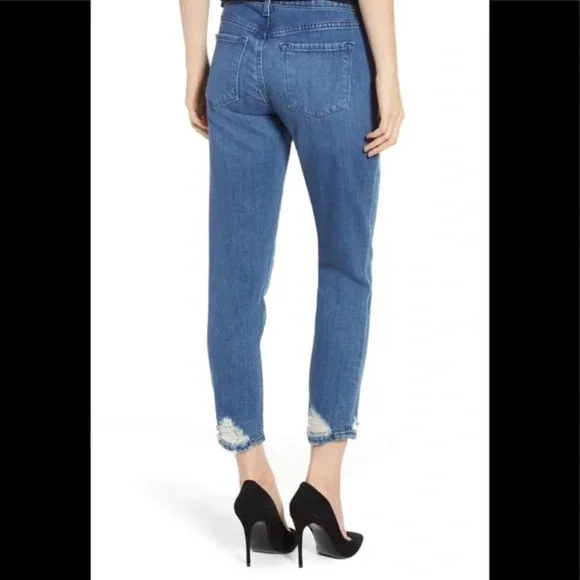 J Brand Sadey Mid Rise Slim Straight Crop Jean - Picture 8 of 11